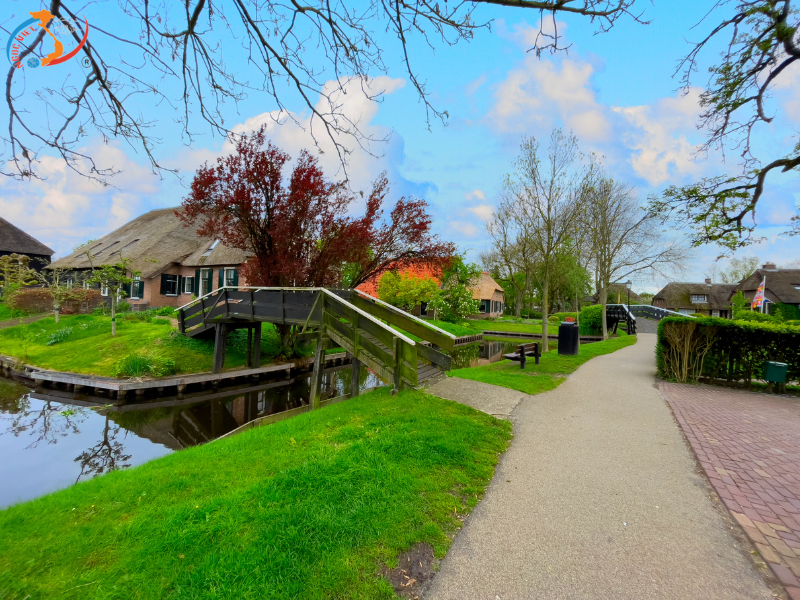 DU XUÂN CHÂU ÂU 6 NƯỚC - PHÁP - BỈ- HÀ LAN - LUXEMBOURG - THỤY SĨ - ĐỨC