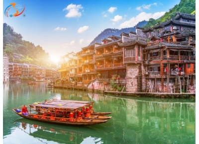 ZHANGJIAJIE- FENGHUANG ANCIENT TOWN